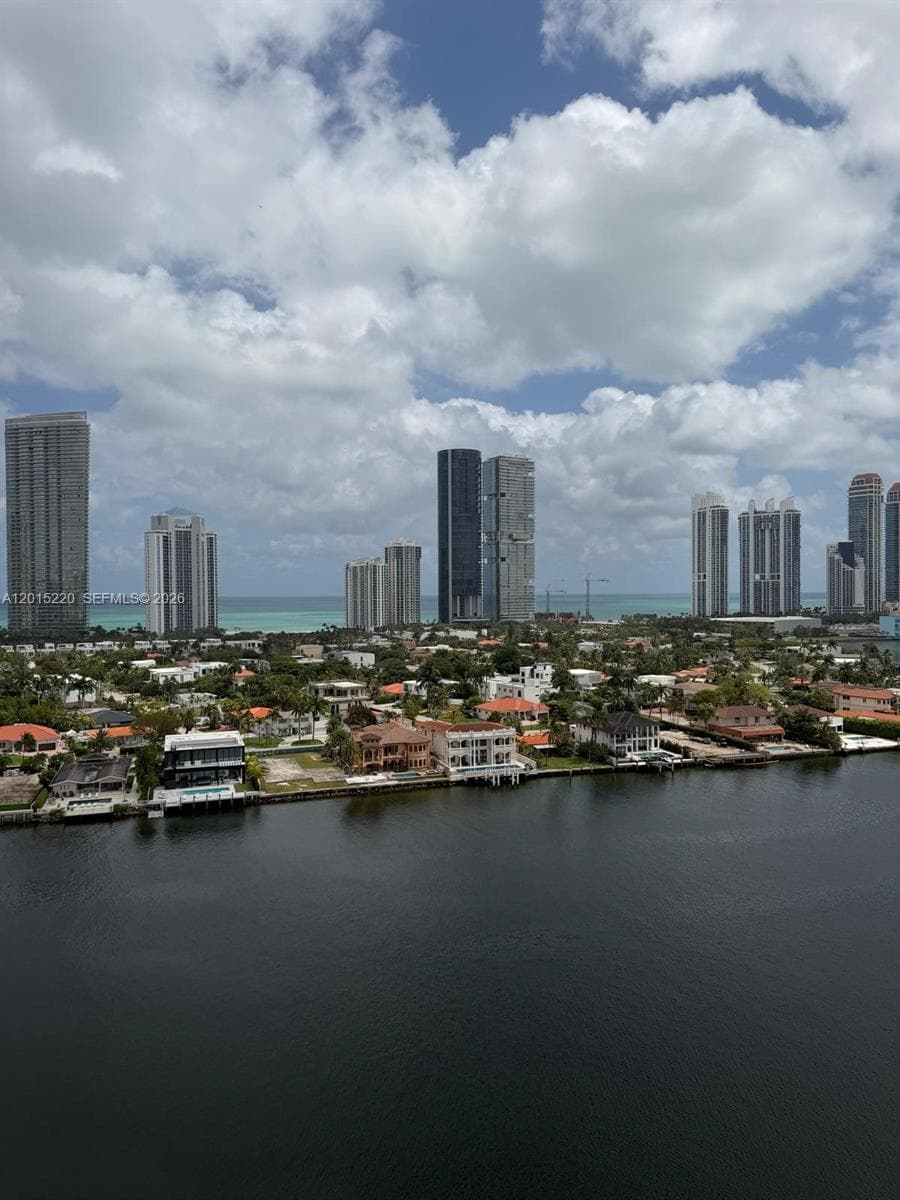 19101 NE 36th Ct # 1801, Aventura FL 33180, exterior