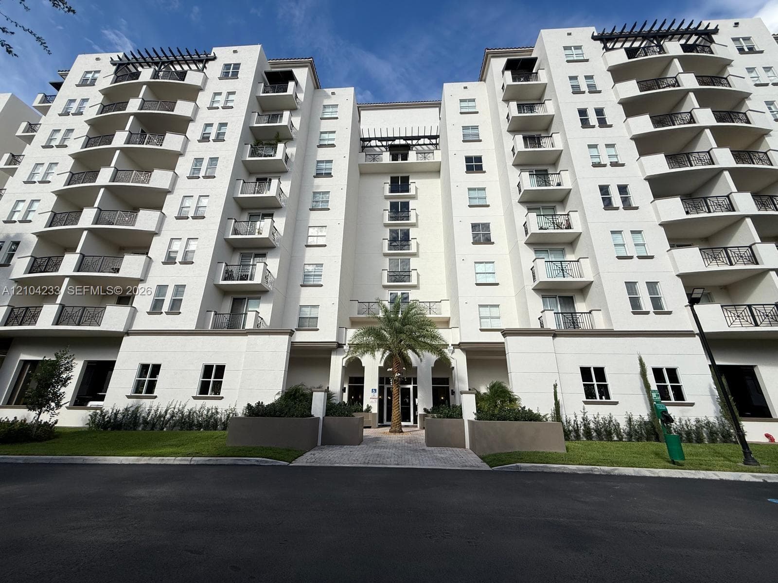 9021 SW 94th St # 307, Miami FL 33176, exterior