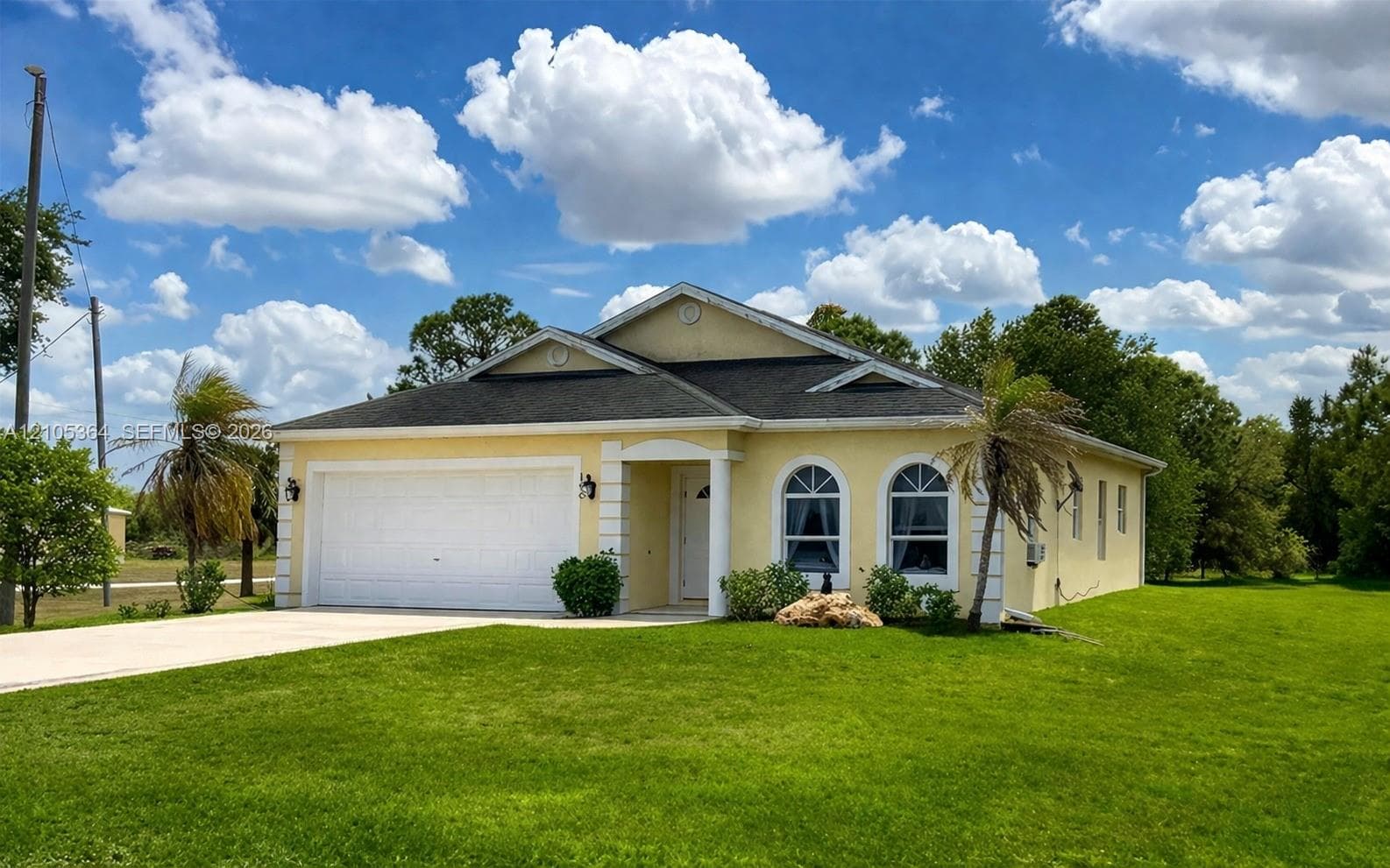 166 Pine Cone Ave, Clewiston FL 33440, exterior