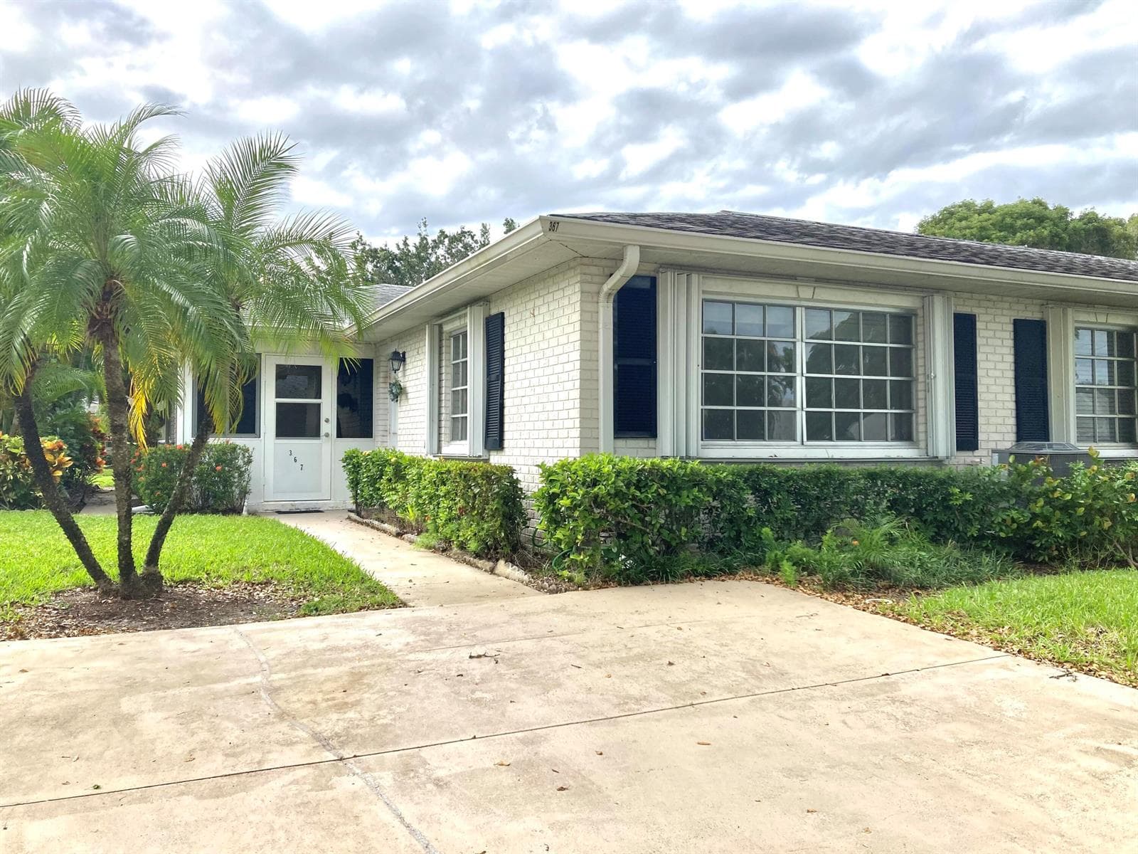 10105 S 44th Terrace S, Boynton Beach FL 33436, exterior