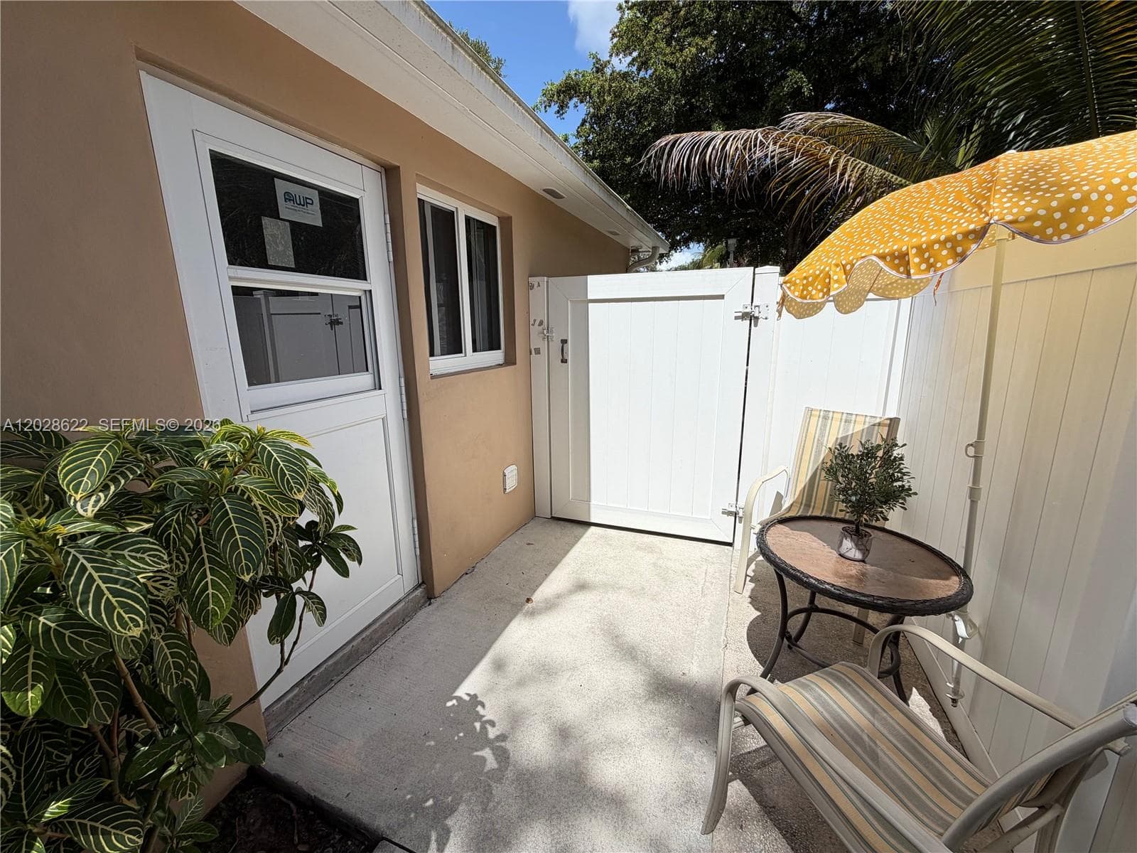 13275 NE 4th Ave, North Miami FL 33161, exterior