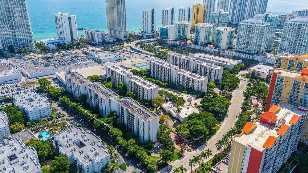 16909 N Bay Rd # 907, Sunny Isles Beach FL 33160, exterior