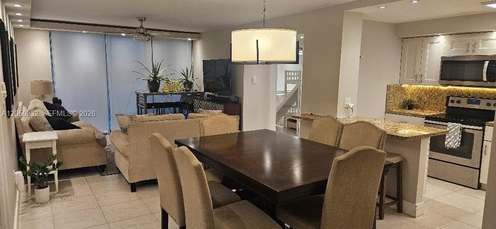18081 Biscayne Blvd # 602, Aventura FL 33160, exterior