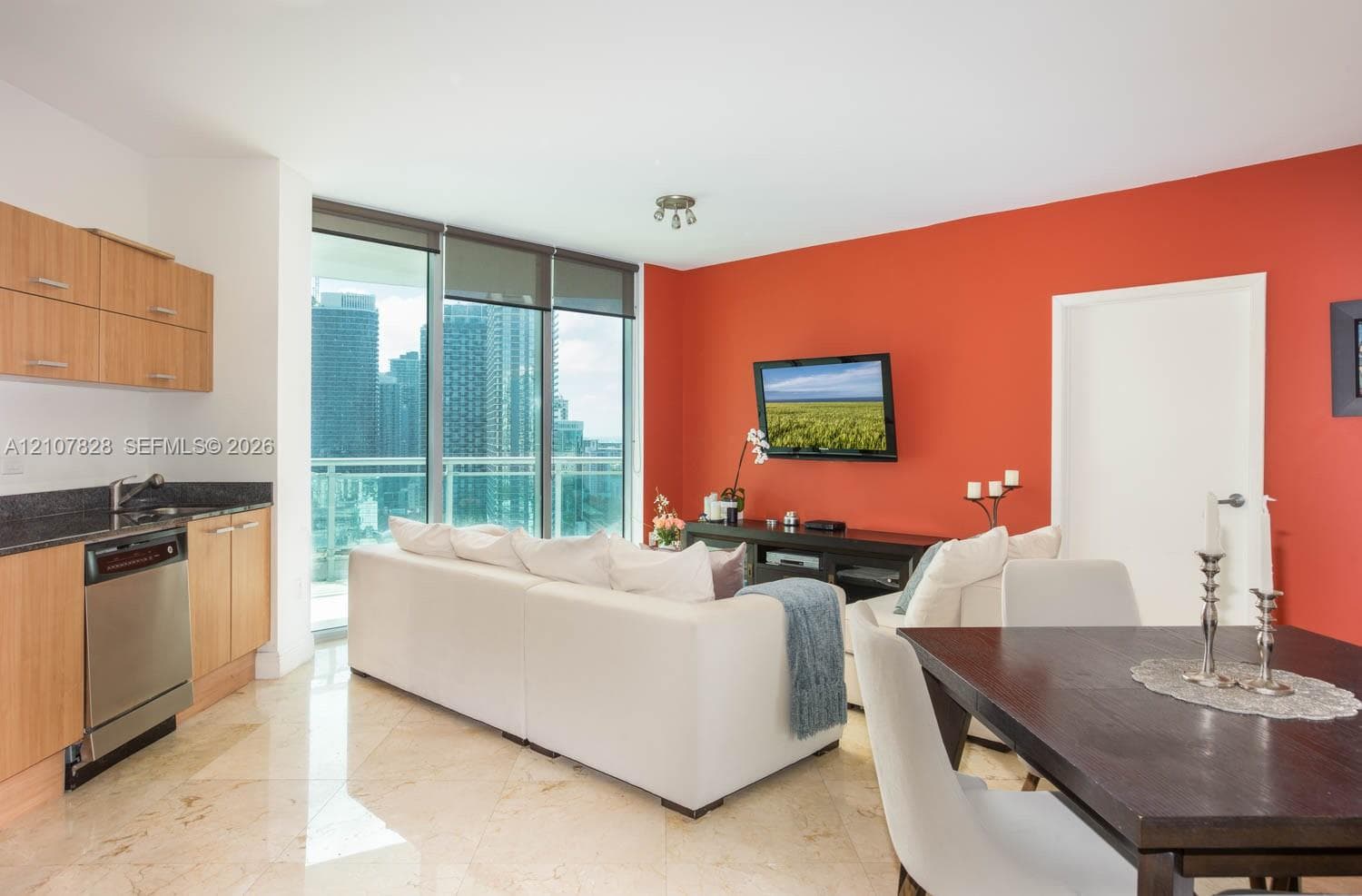350 S Miami Ave # 3014, Miami FL 33130, exterior